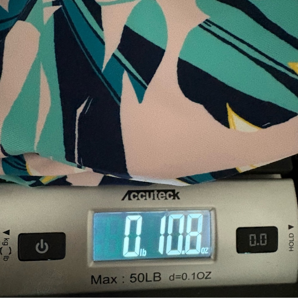 Old Navy Women Plus Elevate Legging Go Dry Tropical Print Capri Summer XXL 2X‎ - Picture 10 of 10